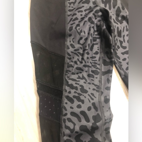 Just Breath Animal Print Size 8 Pant - Picture 9 of 13